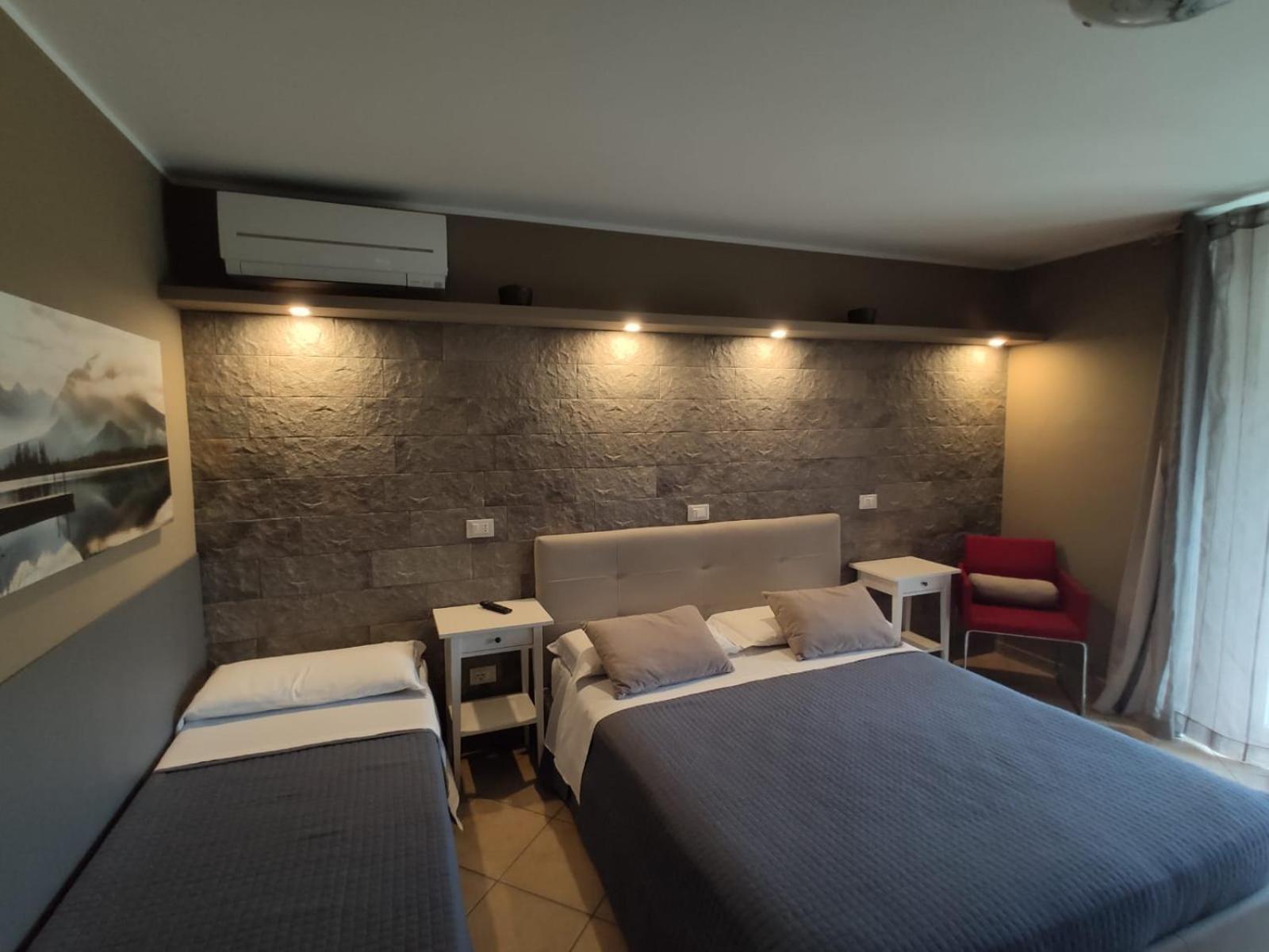 B&B Il Tramonto Pastrengo Phòng bức ảnh